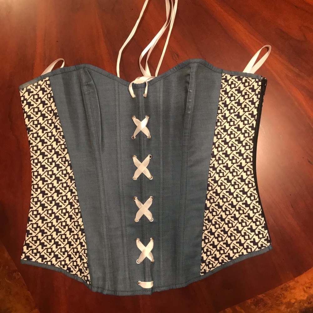 Corset